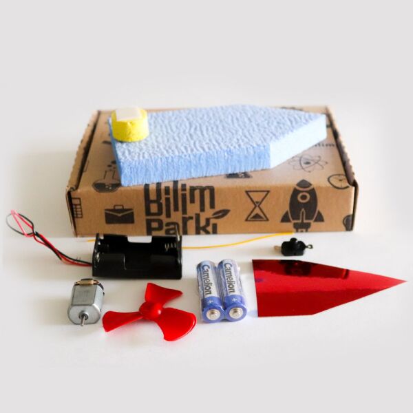 1 Adet MOTORLU GEMİ